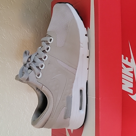 Nike Shoes - NIKE W AIR MAX ZERO 6.5 STYLE 857661 011